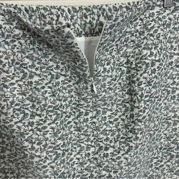 Loft Floral Mini Skirt A-Line Pockets Casual Everyday Cute Skater Size 6P - Picture 3 of 9